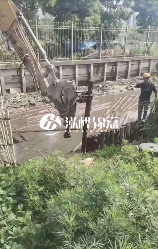湖州打松木樁施工團(tuán)隊(duì)-河道護(hù)坡樁一般幾米長？